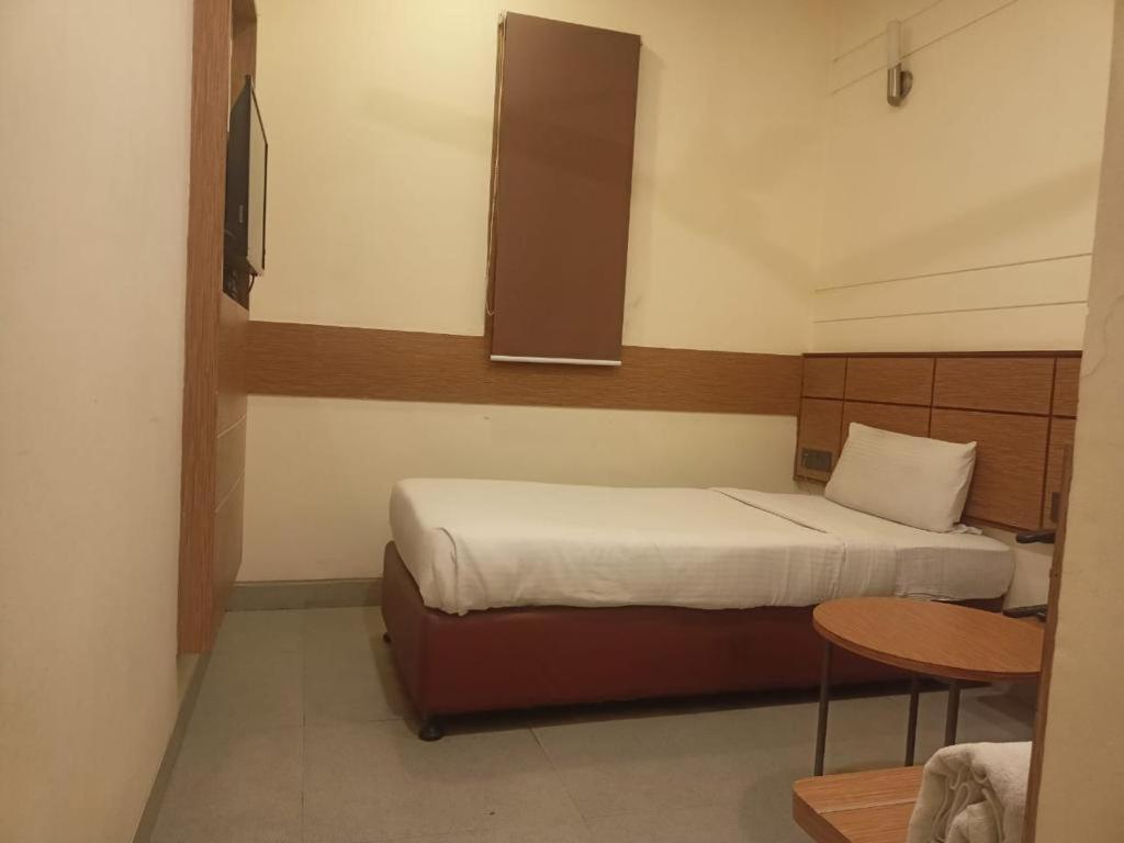 Max Hotels Prayagraj Exterior foto